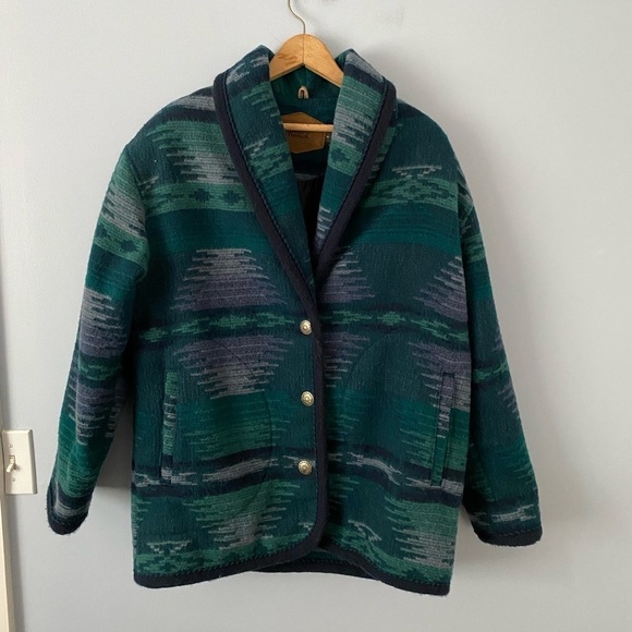 Vintage Woolrich Size Womens Medium Aztec Print Wool Chore Coat Shawl Collar - Picture 2 of 11